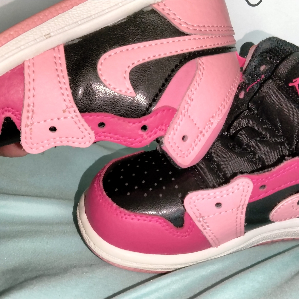 Jordan 1 - Picture 3 of 4